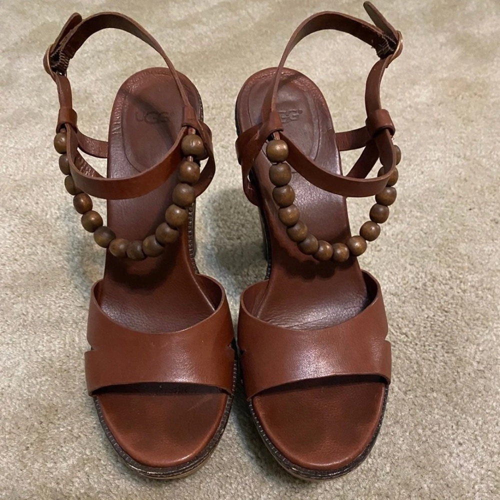 Ugg Naima platform heels size 9